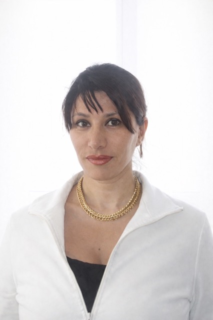 Dr. med. univ. Schahrzad Anegg-Moazedi